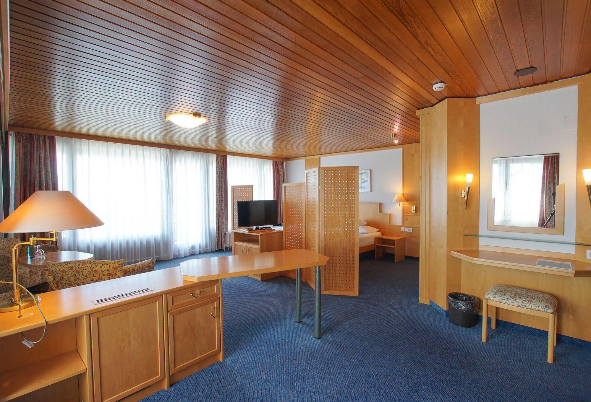 Hotel Stadt 4*